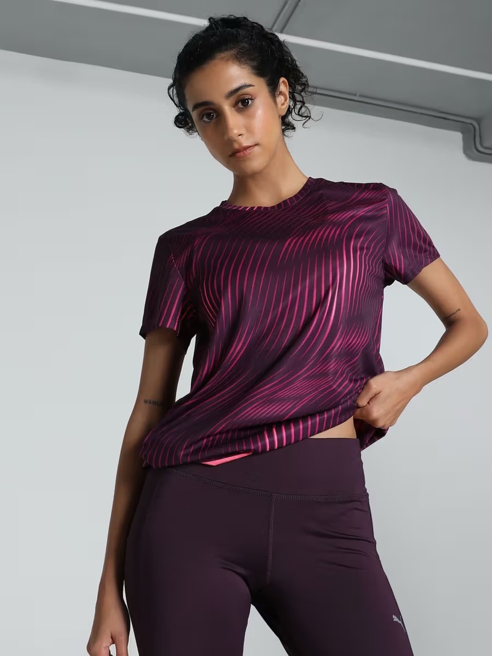 NWT PUMA RUN Favorite AOP Medium Tee DryCELL Reflective in Purple Pink Wave